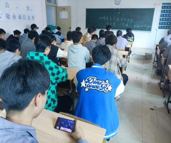 机械工程系开展  观看《全国中小学消防安全公开课》学习活动